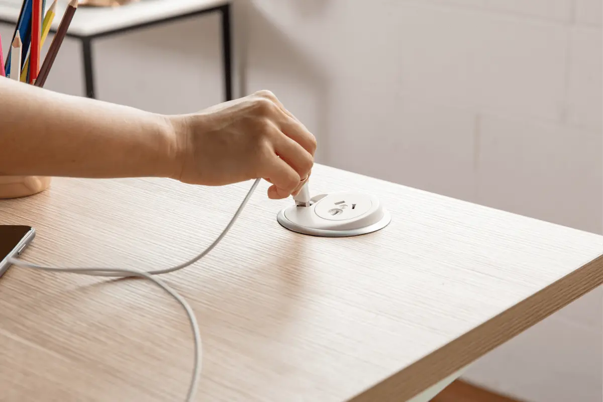 The Ava: Sit-to-Stand Workspace Bundle